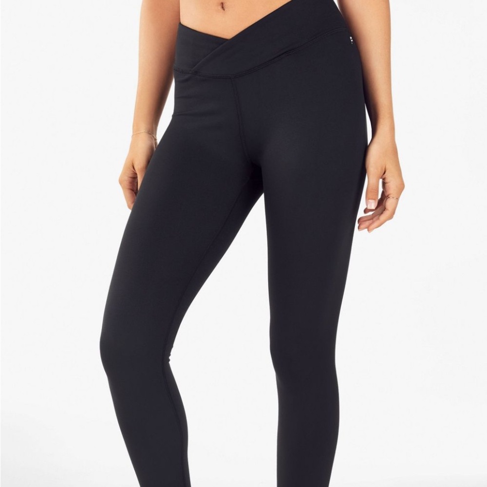 Fabletics Classic Black Leggings